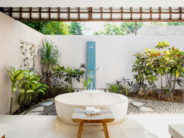 Villa Simona Oasis - Bathroom with a bathtub